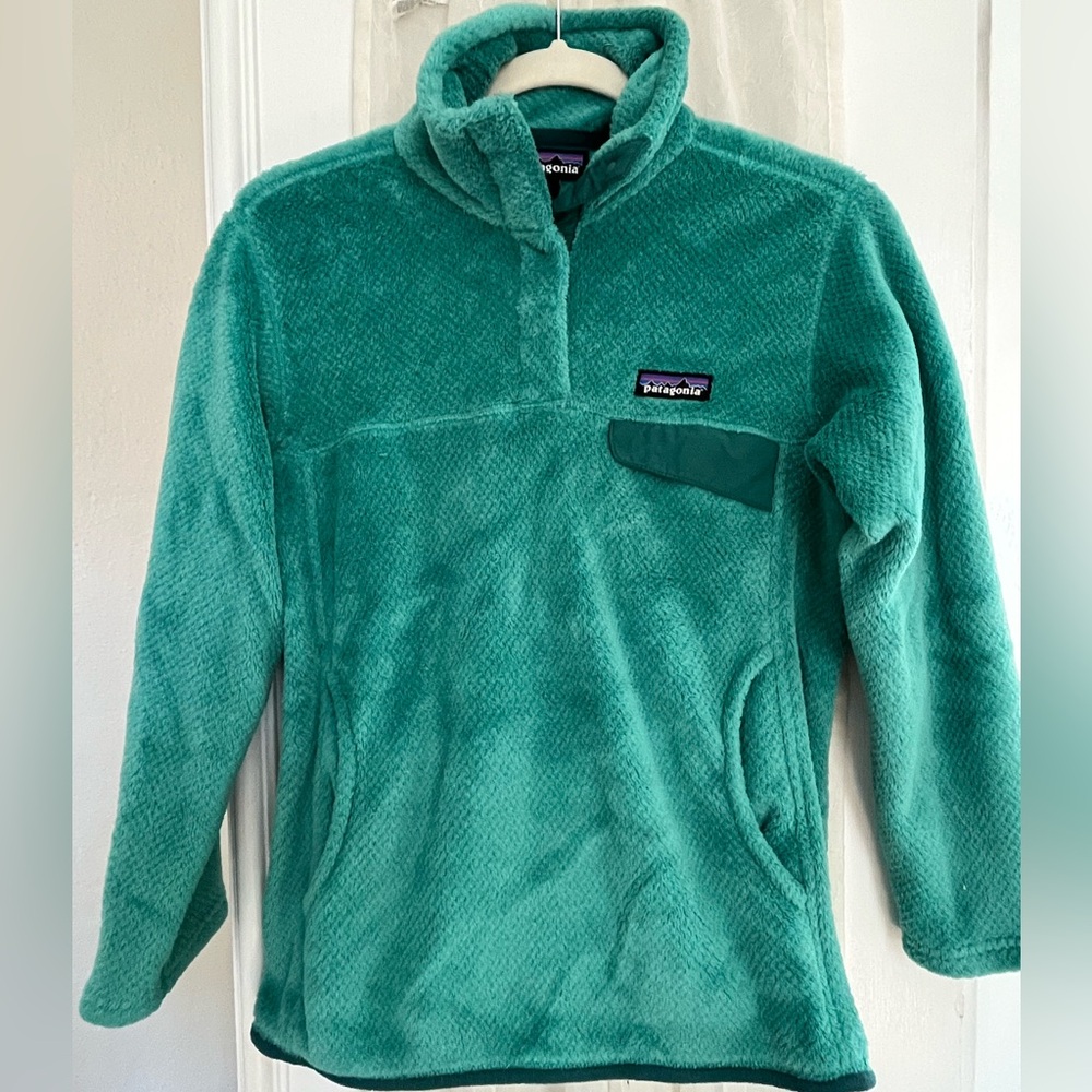 PATAGONIA Size SMALL, Green Jacket